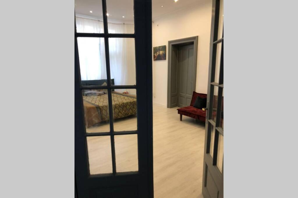 Outstanding 3Br Ultracentral Cityview Balcony Aaa Lägenhet Bukarest Exteriör bild