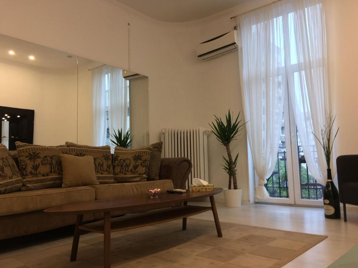 Outstanding 3Br Ultracentral Cityview Balcony Aaa Lägenhet Bukarest Exteriör bild