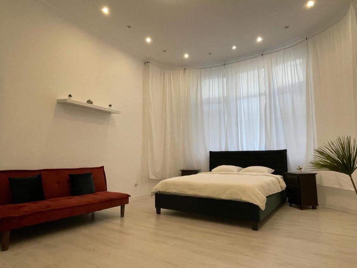 Outstanding 3Br Ultracentral Cityview Balcony Aaa Lägenhet Bukarest Exteriör bild